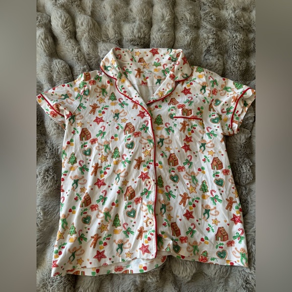 Roller Rabbit Gingerbread Party Women’s Pajamas - Picture 1 of 7